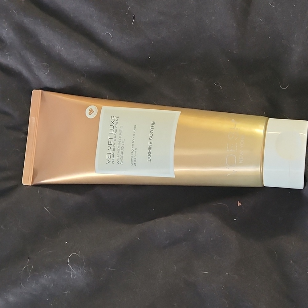 Velvet luxe body cream